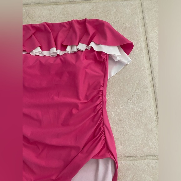 Tommy Hilfiger Ruffle Strapless One Piece Swimsuit - Size 10 - Picture 5 of 16